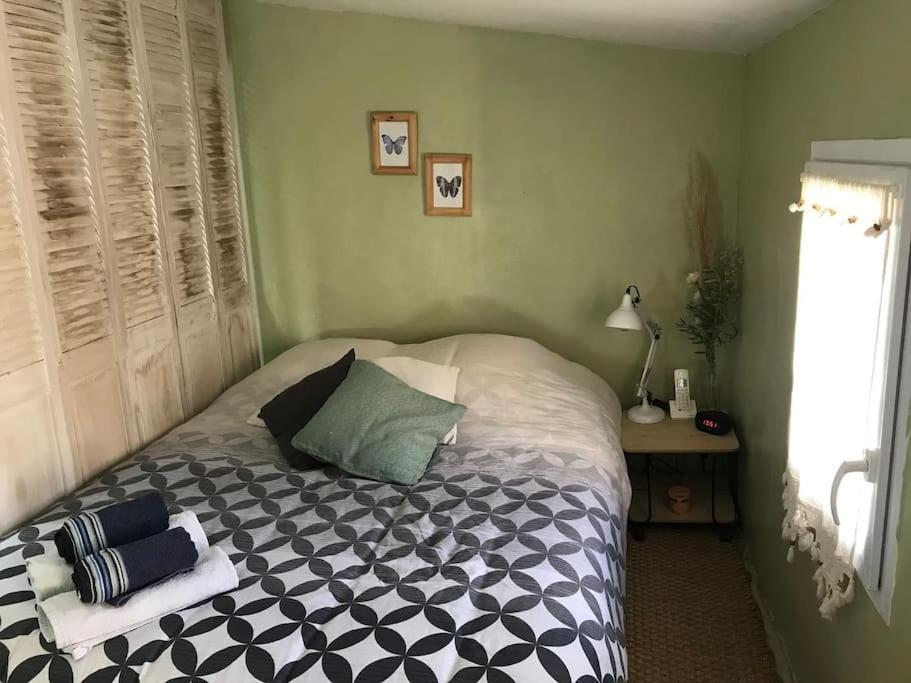 Maisonnette Au Pied Du Mont Ventoux Ste Colombe Bedoin Bagian luar foto