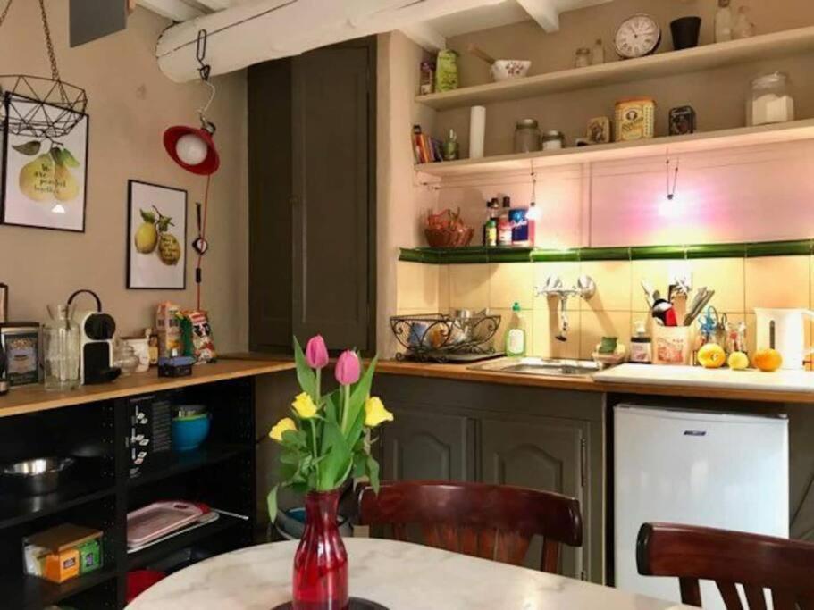 Maisonnette Au Pied Du Mont Ventoux Ste Colombe Bedoin Bagian luar foto